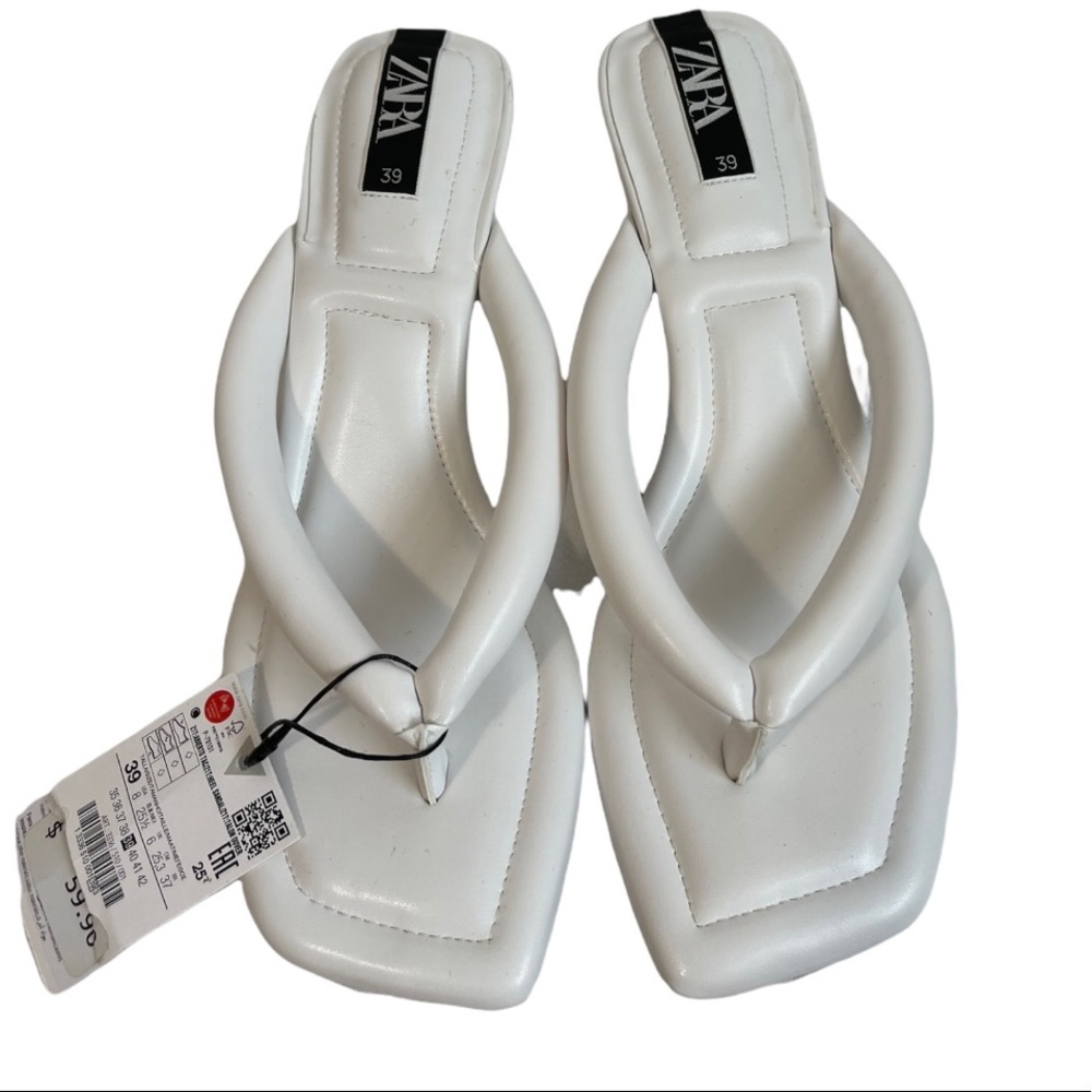Zara Abierto Quilted Thong Heel Sandal Square Toe